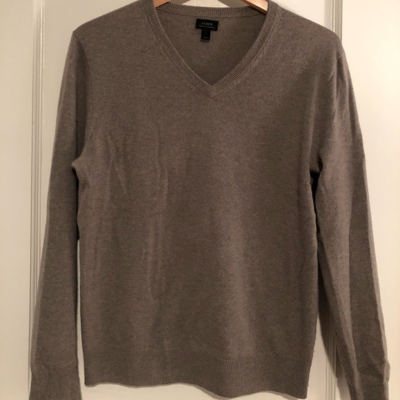J. Crew Other - JCrew Men’s V-Neck Italian cashmere sweater J. Crew Other - JCrew Men’s V-Neck Italian cashmere sweater